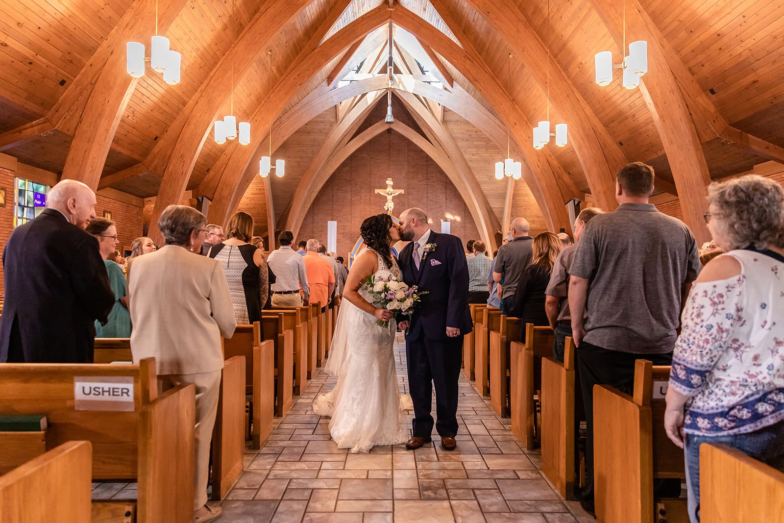 spring wedding in Missouri