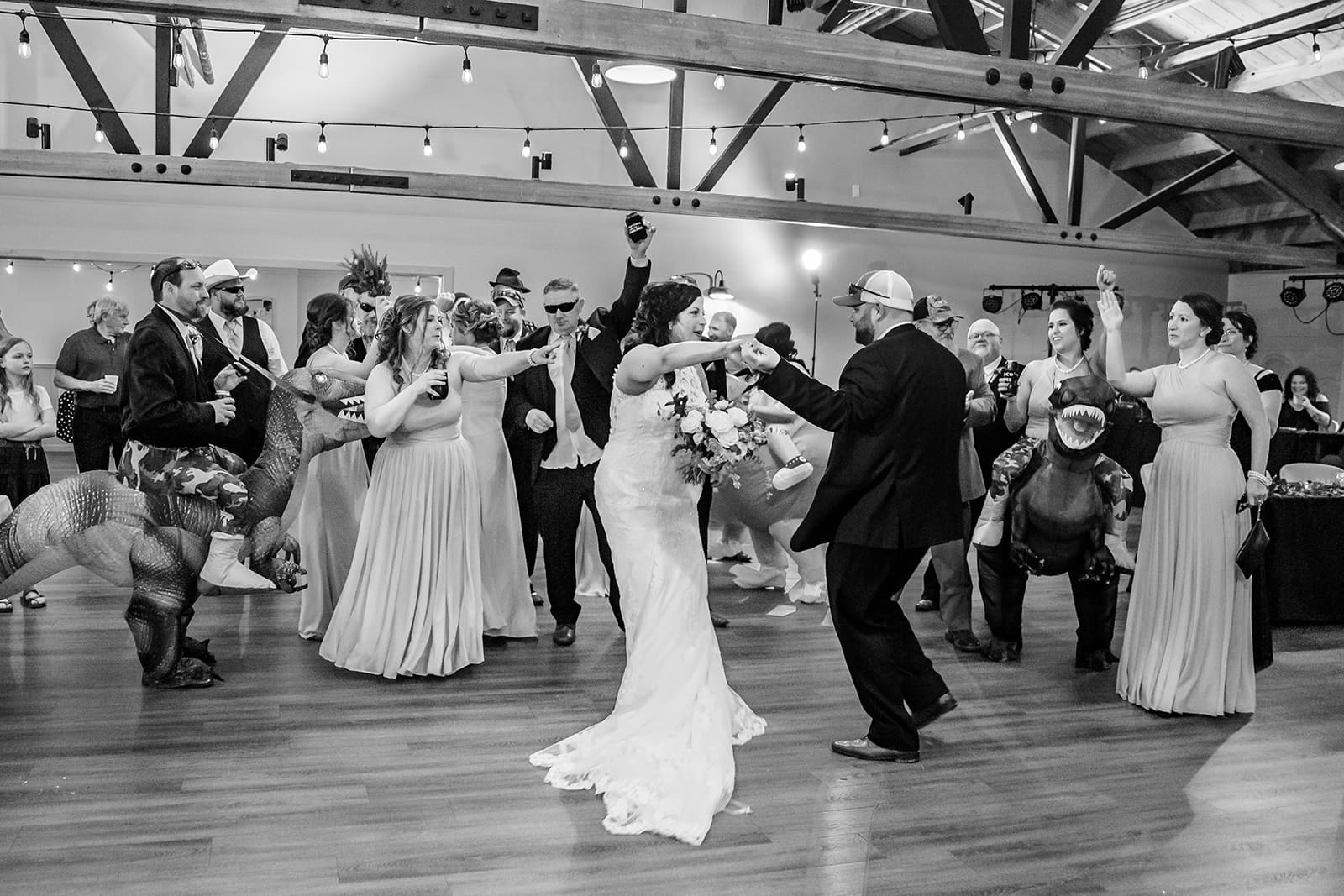 spring wedding in Missouri
