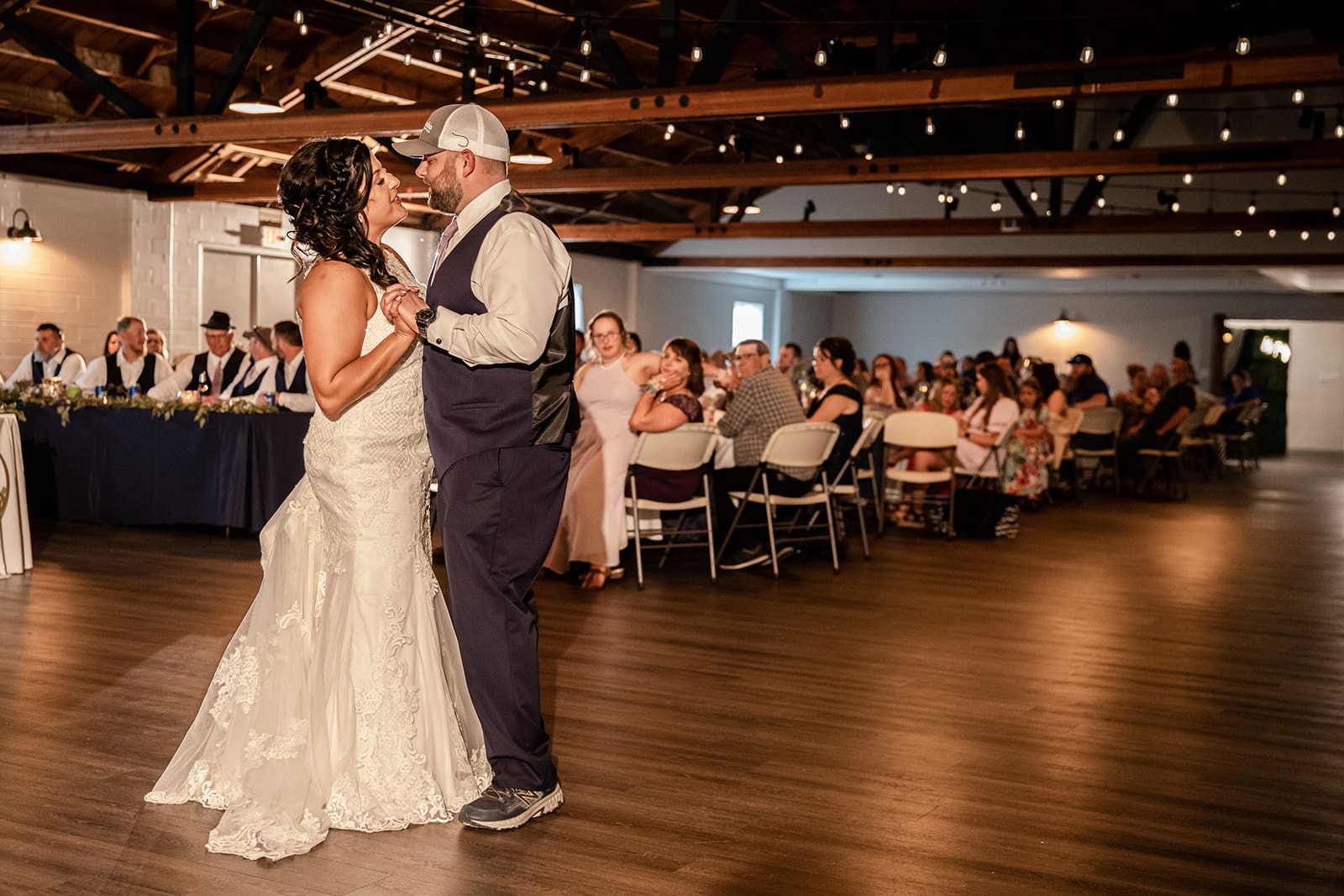 spring wedding in Missouri